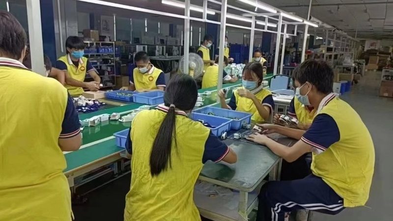 小标题：月嫂服务的重要性